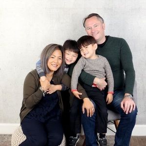 Meet your Posher, Aki